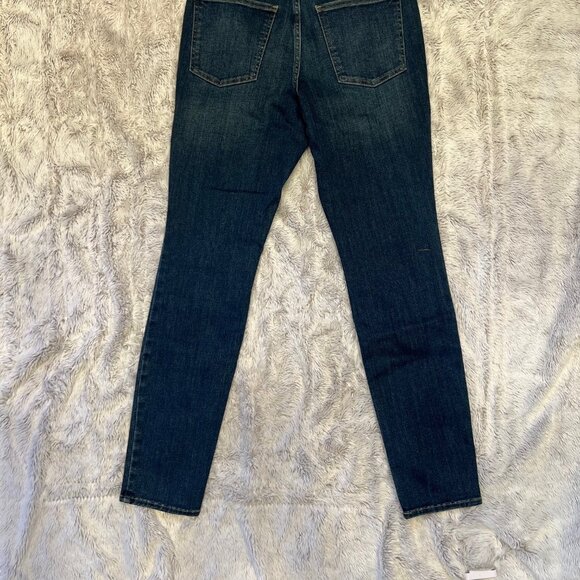 Universal Threads High Rise Skinny size 8 - Picture 4 of 5